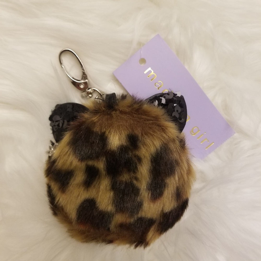 MADDEN GIRL Faux Fur Pom Coin Purse with Clip